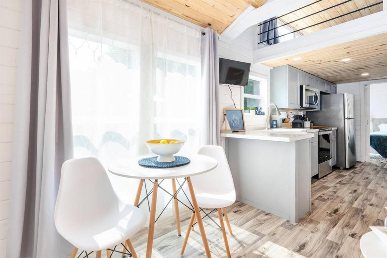 2 Villa D'Azur Luxury Tiny House Mins To Lake Guntersville, Downtown, Firepit Extérieur photo